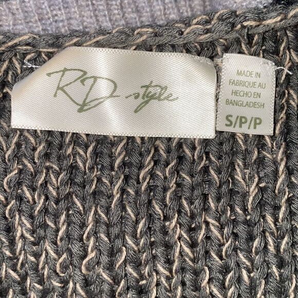RD STYLE Grey and Ivory Knit Sweater-S - Picture 5 of 7